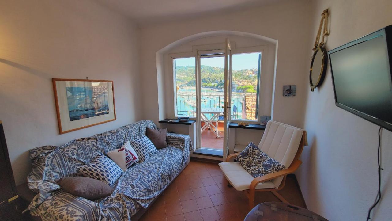 L'Arpara Casa Al Molo Dal Mare Al Castello Леричи Экстерьер фото