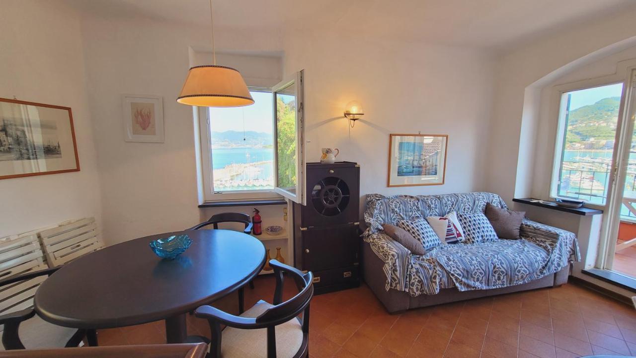 L'Arpara Casa Al Molo Dal Mare Al Castello Леричи Экстерьер фото