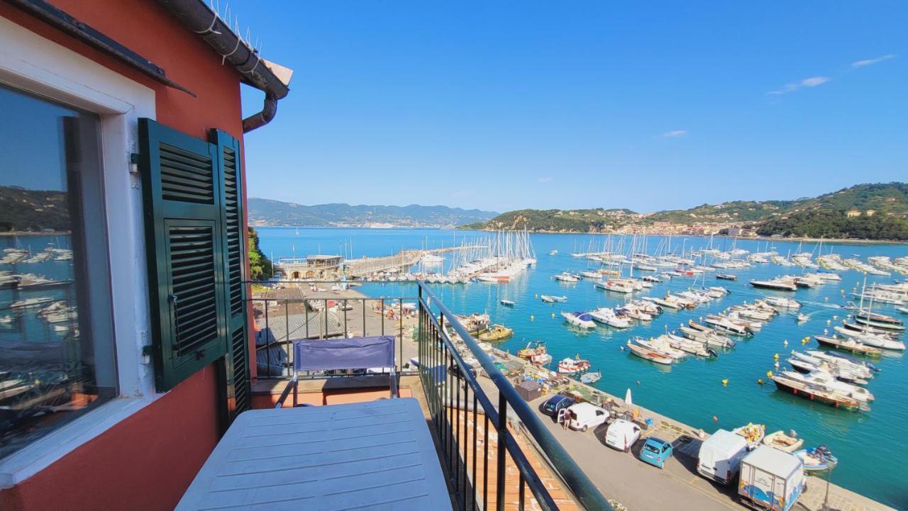 L'Arpara Casa Al Molo Dal Mare Al Castello Леричи Экстерьер фото